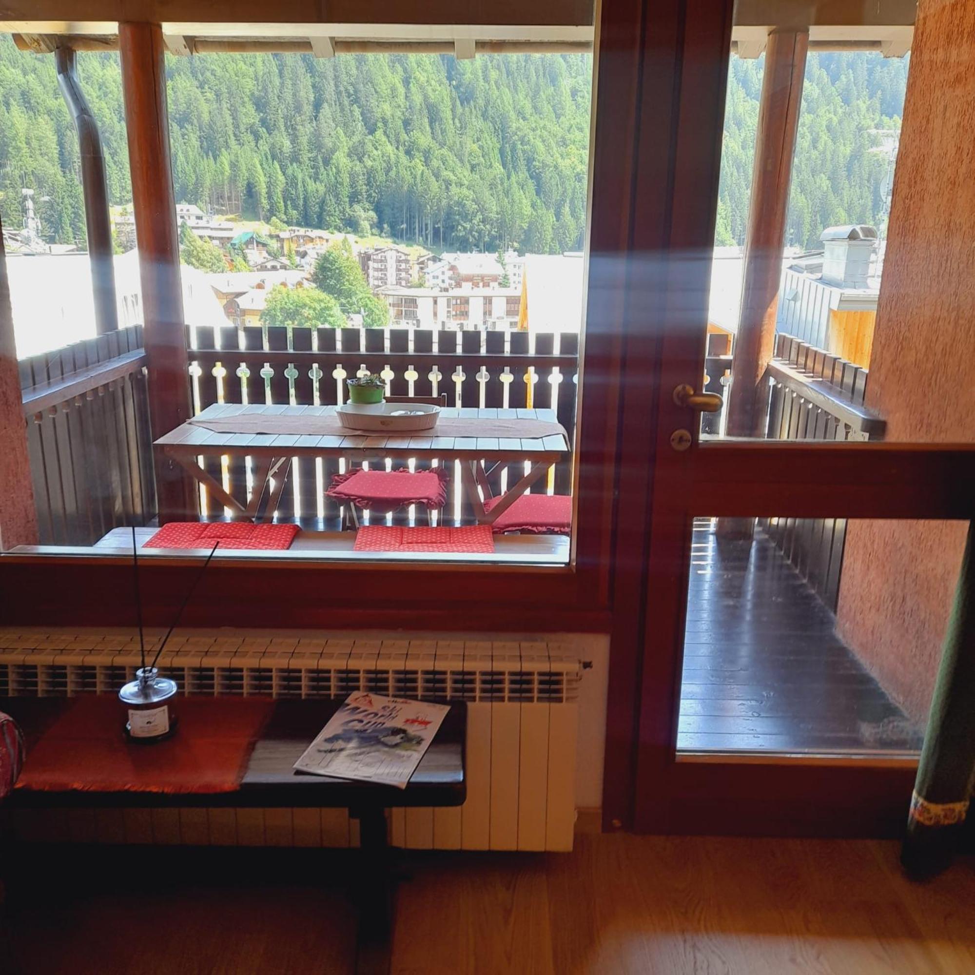 Апартаменты Casa Campiglio Centro Piano Alto Con Vista Мадонна-ди-Кампильо Экстерьер фото